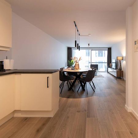Luxueus, Ruim Appartement Op 350M Van Het Strand Oostende Exteriör bild
