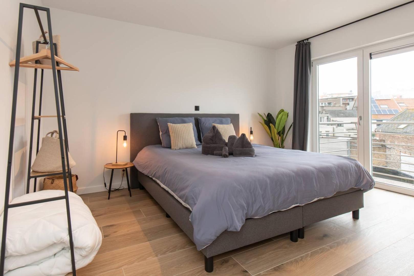 Luxueus, Ruim Appartement Op 350M Van Het Strand Oostende Exteriör bild