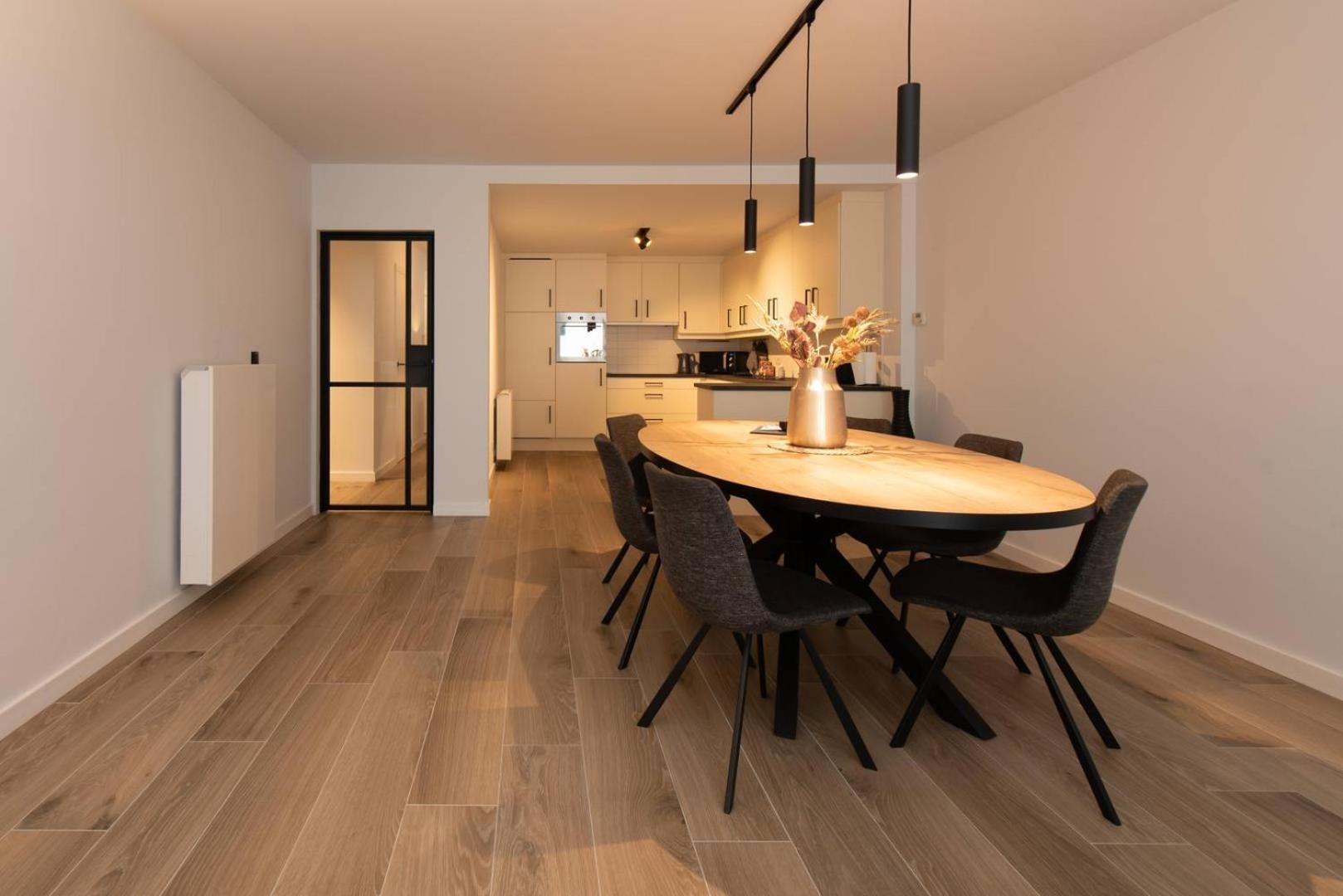 Luxueus, Ruim Appartement Op 350M Van Het Strand Oostende Exteriör bild